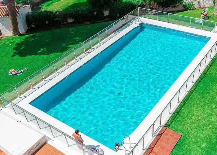 Sea View, Stylish & Modern 2 In The Center شقة *