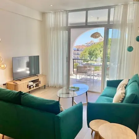 Sea View, Stylish & Modern 2 In The Center Apartment Nerja