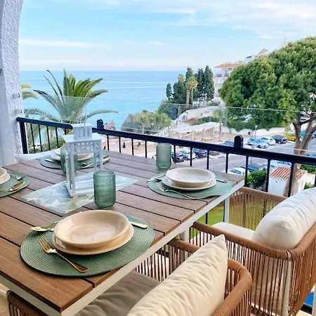 Sea View, Stylish & Modern 2 In The Center Nerja